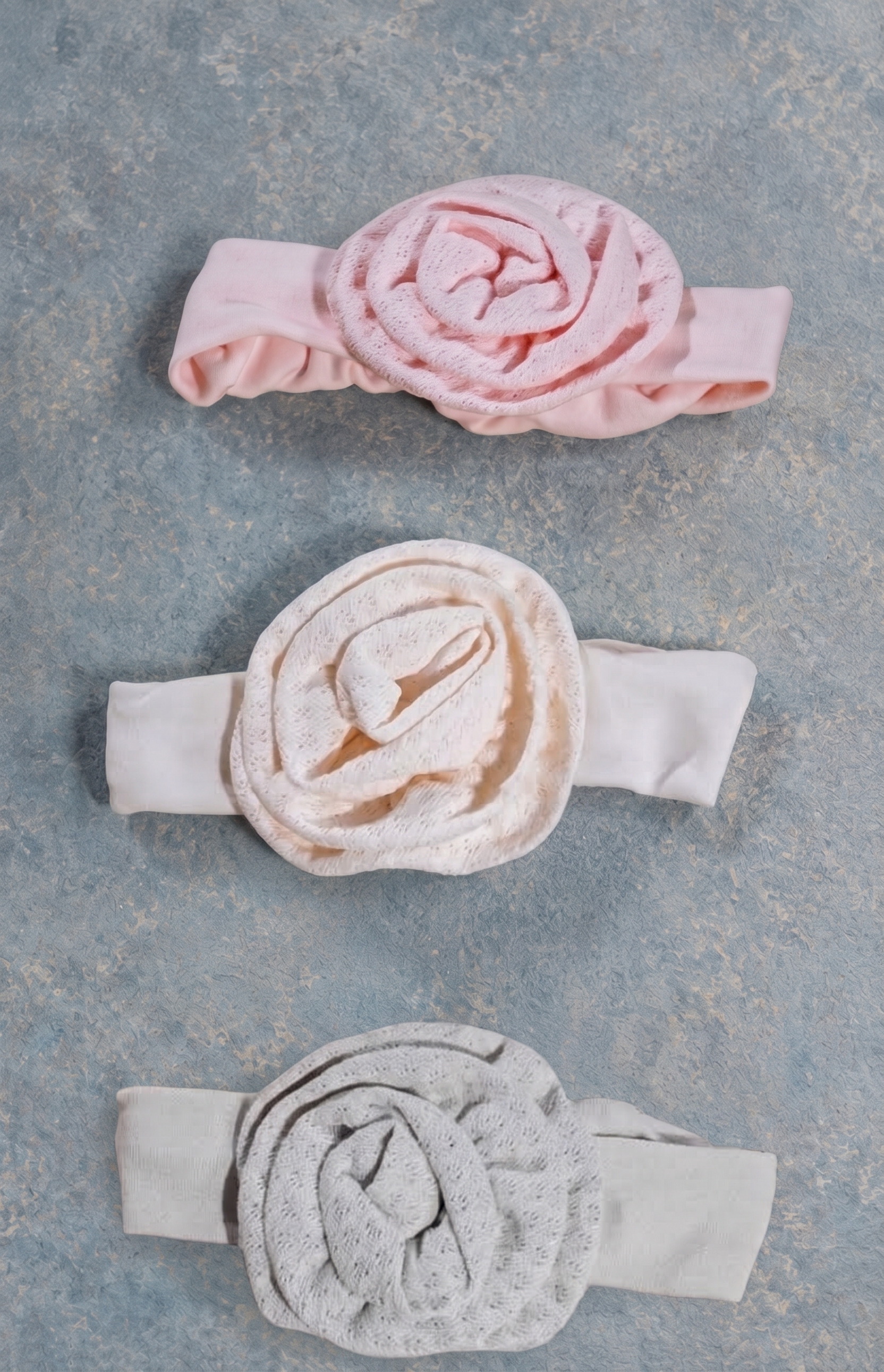 Gül Detaylı Kız Bebek Saç Bandı
